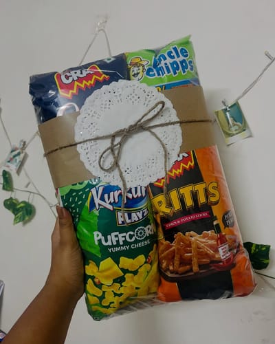 Snacking Hamper
